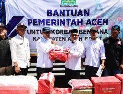 Siaga Bencana, Kadinsos Aceh, Dr. Muslem Salurkan Bufferstock Di Aceh Barat